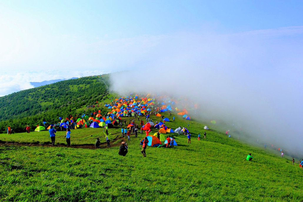 【端午两日】海坨山扎营季与熊出没一起登山之巅,仰望星空,扎营,野炊!