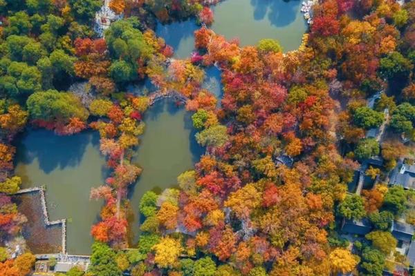 仙旅仙驴 ▎11月17日（周日）苏州天平山赏枫|木渎古镇|红枫最美时节