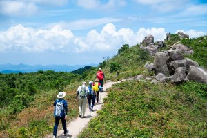 （本周主推）佛山出发【珠海黄杨山】登山线！登珠海最高峰——黄杨山，观赏黄杨山八大奇景！