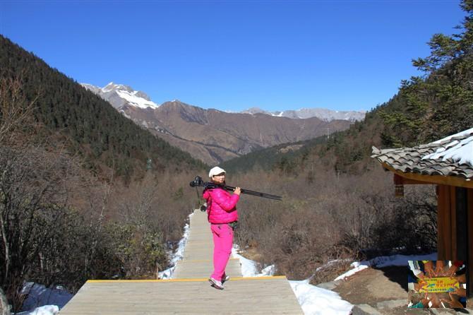 1f51a0c964a743e81fc82581c0759fe