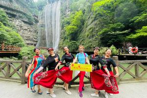 11月16日出发：三峡大瀑布+巫山小三峡+武当大明峰+白帝城+瞿塘峡+古炮台 +长江大坝+三峡人家 6日游  770元