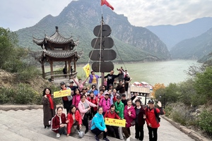 11月4日 （周二）：郑国渠红叶节+袁家村美食节  户外一日游   80元