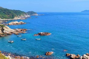 五一假期 | 麦理浩径+东西冲 | 徒步香港最佳远足麦理浩径精华段，穿越醉美海岸线-东西冲！