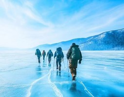 贝加尔湖徒步 | 邂逅西伯利亚最美的蓝眼睛,6天5晚蓝冰徒步