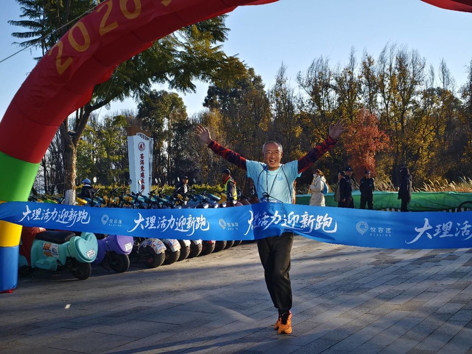 Rj-ow-FF26srIuHG-WspmbCu-DQ6k9EEhrZrAWKUg2fmIv0w1chcNTkYQqisEath