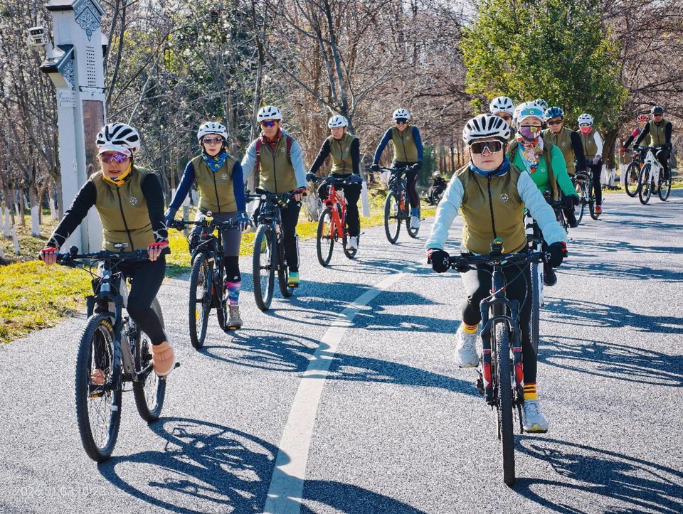 ZF1Ea0ucSiayehW88m-hcG17478fInMh_SqPBVMMlSm22jDP8QUA2qAG9bfGn2ts