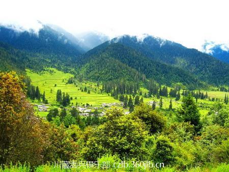 鲁朗林海