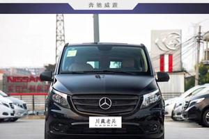 成都租商务车-奔驰威霆