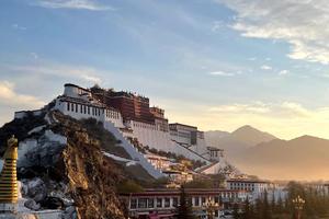 川进青出16天（四姑娘山、稻城亚丁、拉萨、纳木措、茶卡盐湖、青海湖、西宁）