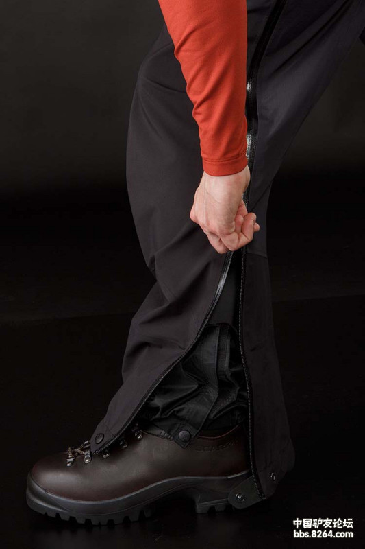 大家谈一谈在选择冲锋衣时候的侧重点 大家谈一谈在选择冲锋衣时候的侧重点