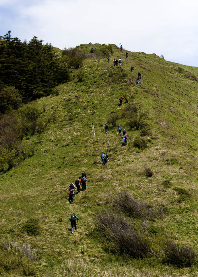 点击图片或使用键盘← →翻页  点击图片或使用键盘← →翻页