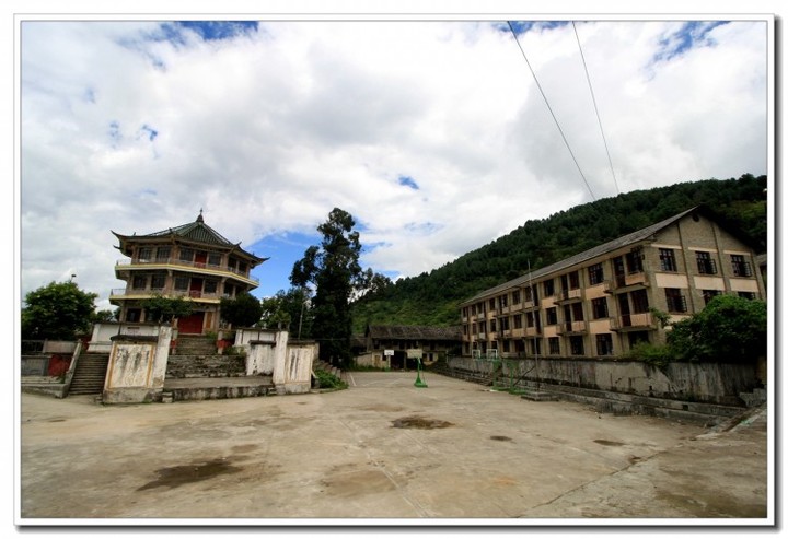 知子罗(怒江) (3).JPG 知子罗(怒江) (3).JPG