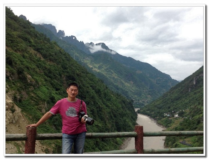 石月亮(怒江).JPG 石月亮(怒江).JPG