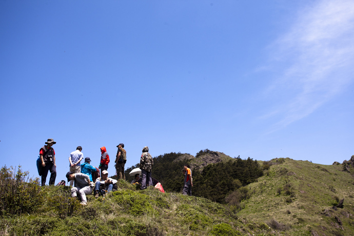 点击图片或使用键盘← →翻页  点击图片或使用键盘← →翻页