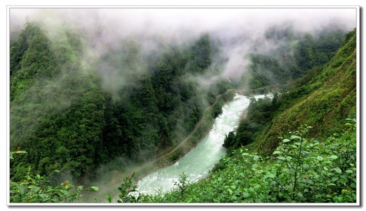 探秘独龙江 (109).JPG 探秘独龙江 (109).JPG