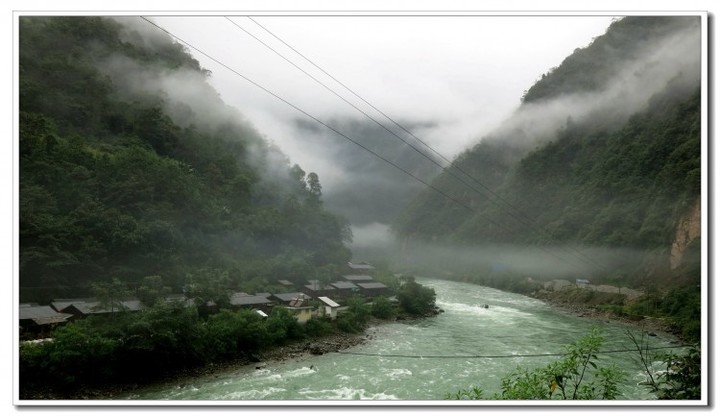 探秘独龙江 (105).JPG 探秘独龙江 (105).JPG