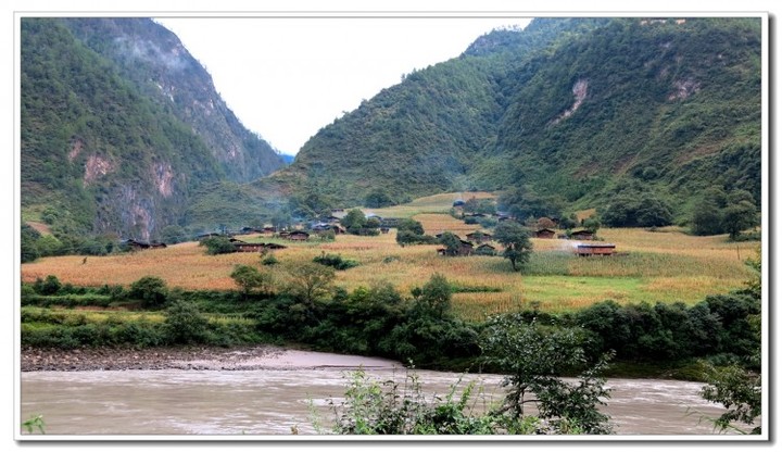 6走进丙中洛 (10).JPG 6走进丙中洛 (10).JPG