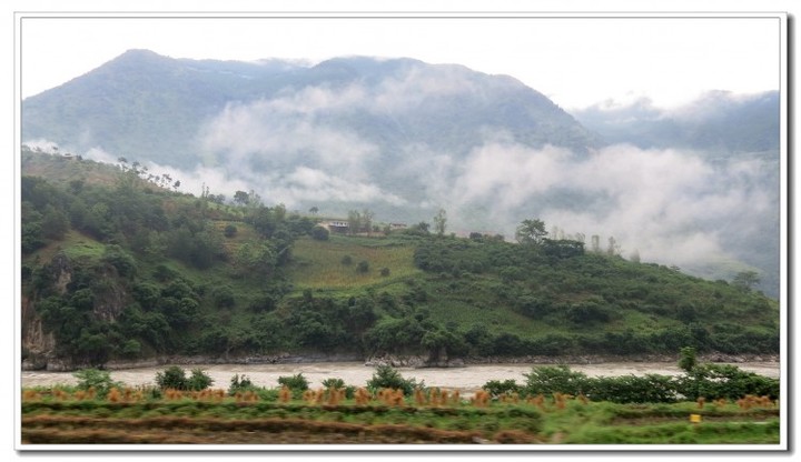 1怒江的水与桥 (2).JPG 1怒江的水与桥 (2).JPG