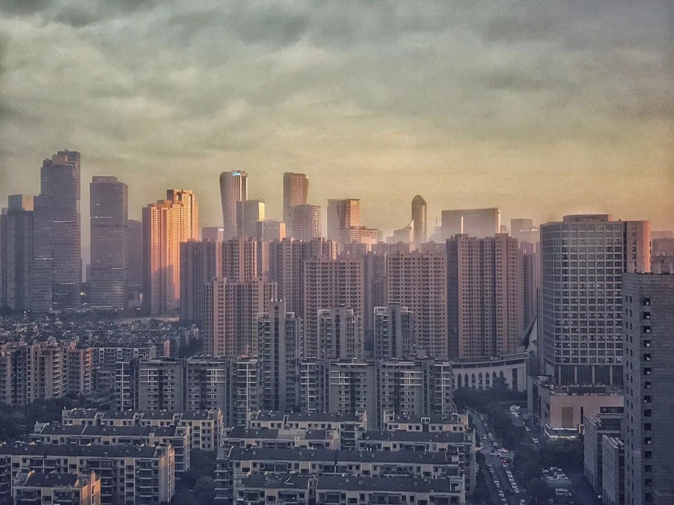 BB3842B1-601E-4B10-8E0B-FF405FE3232C