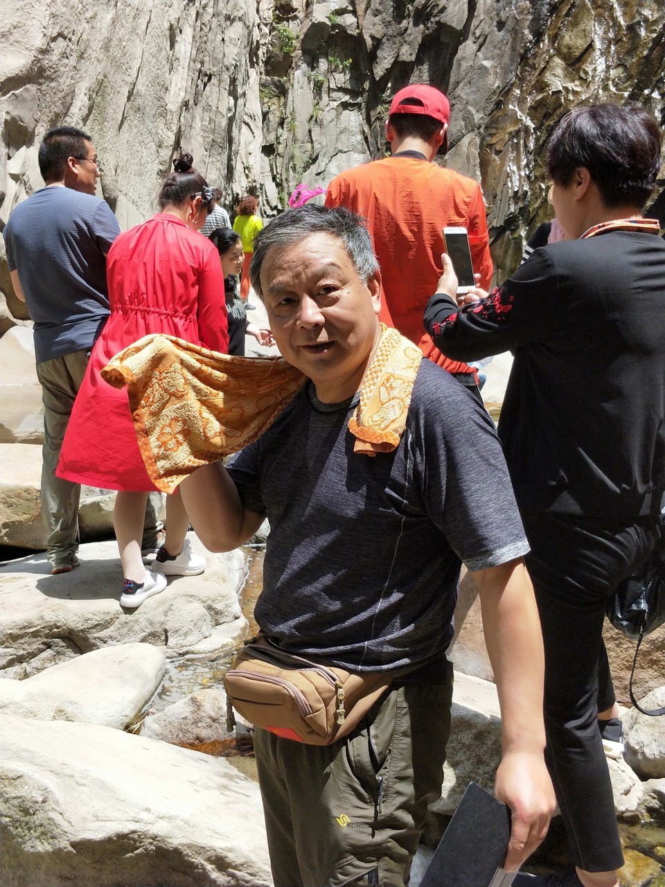 B14F4D41-C6D2-469B-A0FC-9E211F5CD3C0