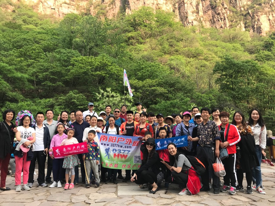 4B2EFB7C-B7D9-4458-91FF-1F84D3E285F2