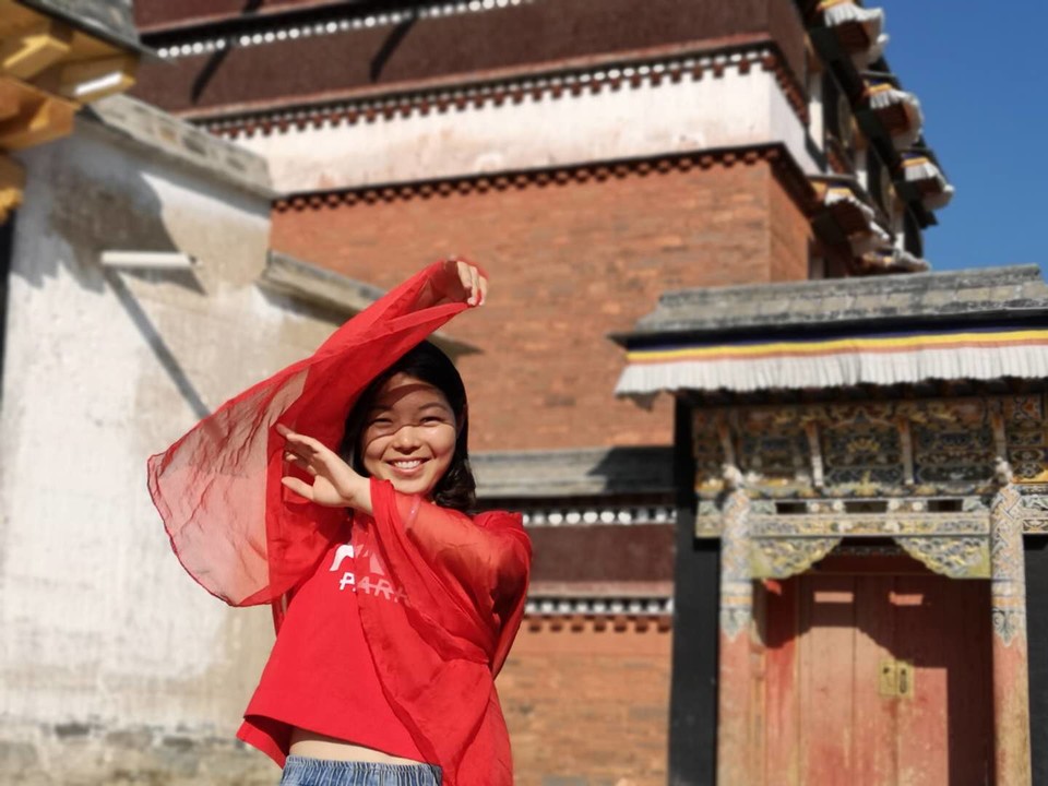 Ufc3buBXCr5JjfkwIcdVRelBzoQXSl2oLgvTBW4B_Z-uLANhi8wh2EMfWFg7r1e9