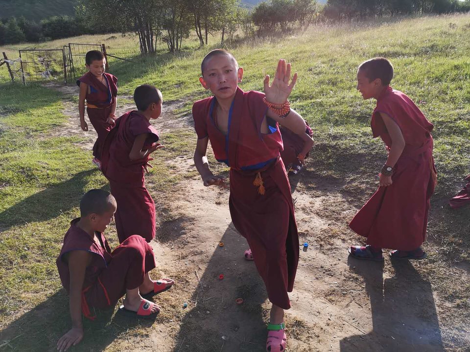 hkdvegZh1Z92an9aUBkE69ftsbId-NeVhUldMdGaWhDzlsPnpPSutl25Dl1LSYsQ