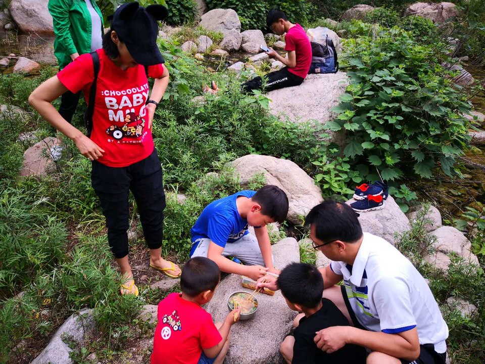 Sw_VfiZXVdVX_cnb4TOWXMlj9mI8hlZfzvmpTEahNA0K5AHBVHmysKCC2NkP4knZ