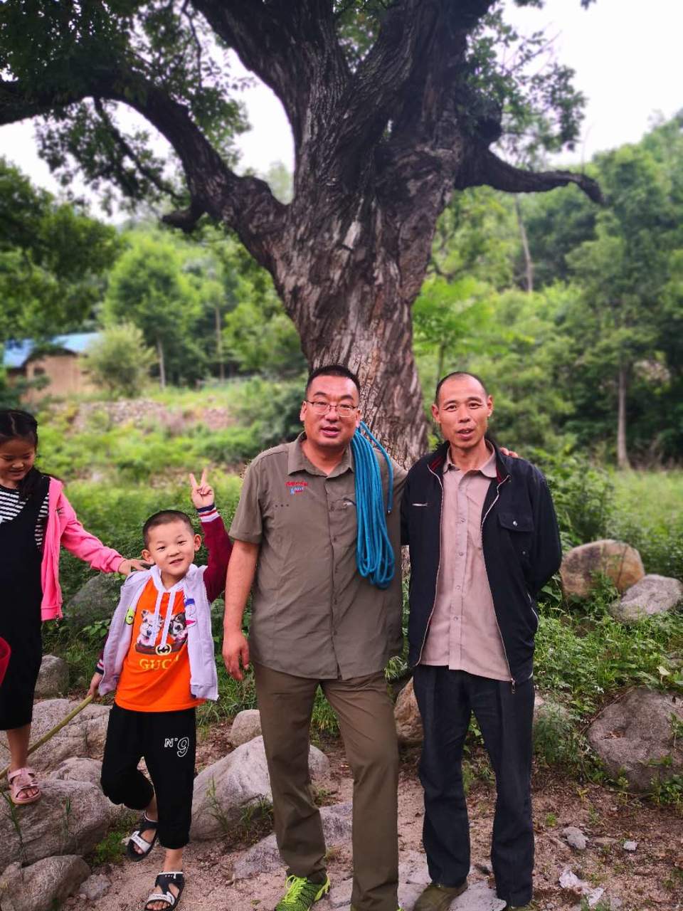 1I7AM_nWk-cWe8mjCTFRz6uZYRC1NOvFpNMFoaQrZR1Larsz3oAvtLjwMdLik7rj