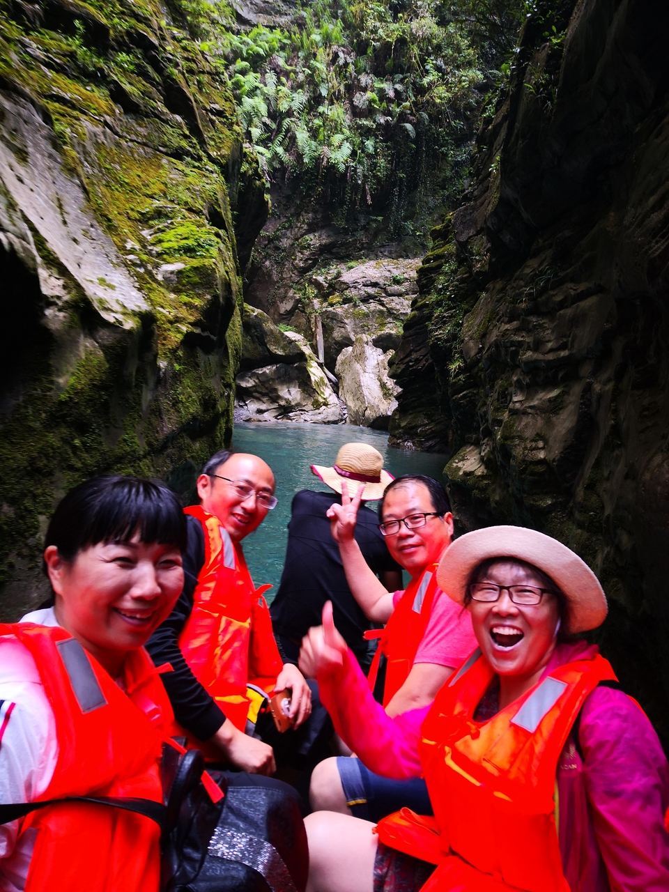 Kr1ml3fdXEa_n_i4gijnTPxV86NoqG0jvrjKOlx-aTIuwK9Dtf8QaTRAbIVgYNE6