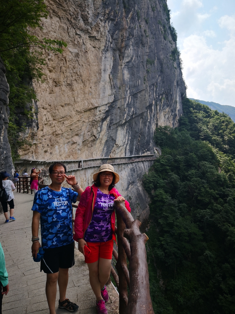 d2escfpGYAHZhohxfq3MPkAh48L2tREfm65iVD_RVGZ4te09b1R3DNyZbliwmiG9