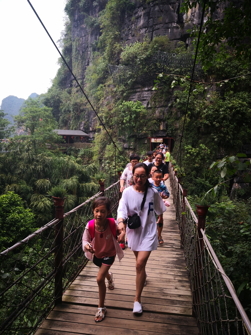 IjP_2aSJB5fwbQqvWn-VAjgY9rbfGt9hRq0rOyIrCQ5k45xkW-EFP5U07jG94fLi