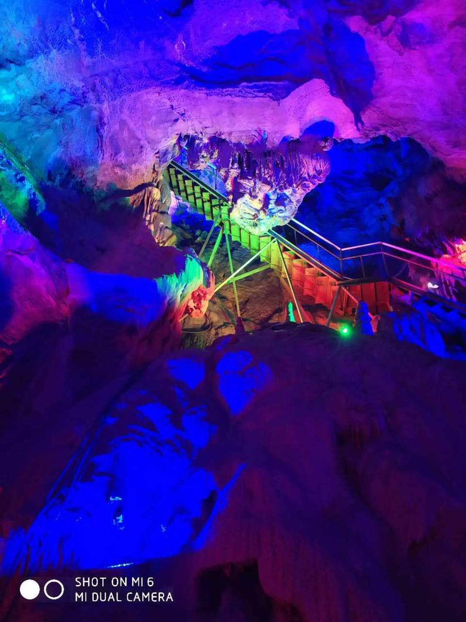 vJz0jIigaXVRL_U9hub2d66tsYsWr_DxGE-srXbiPEIDklY6IYx69wYNyLZA6gdX