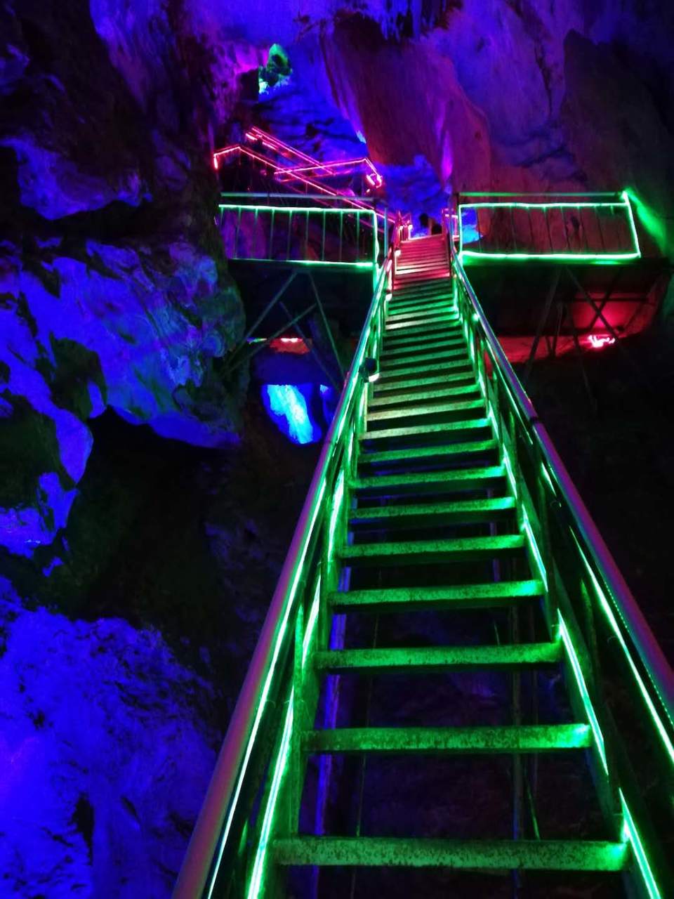 tdmeE0jGXv5uqDybCWh9lKAdthPKes_xJBRNWmFsgXWp1c9TisudgfEgUJyrm_pS