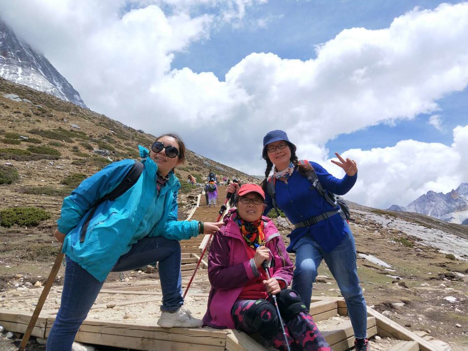 2bpJ53TOvNZhLzUM5iAGXDG3zkLV217CmUSnUTFhITWPlEiSUMAbCKFysgK37hEG