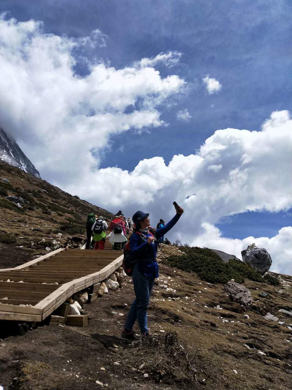 IkkuIhCg8Pn2-_KJR39ZbamlkASonQzK2xIifCPMBobB-uIoSGNxmEL284LXWYXe