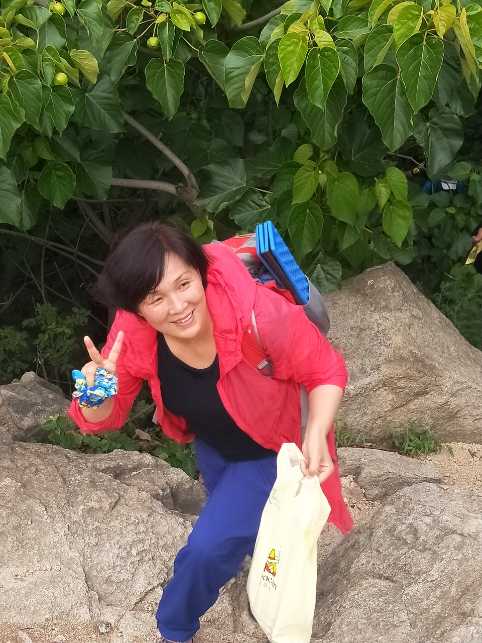 yvAvUI1QvNR7DFoQThsuSOeR4-Fmpyevq-gQ8eqIdAmgT96EWxdXUbIScZINR_BA