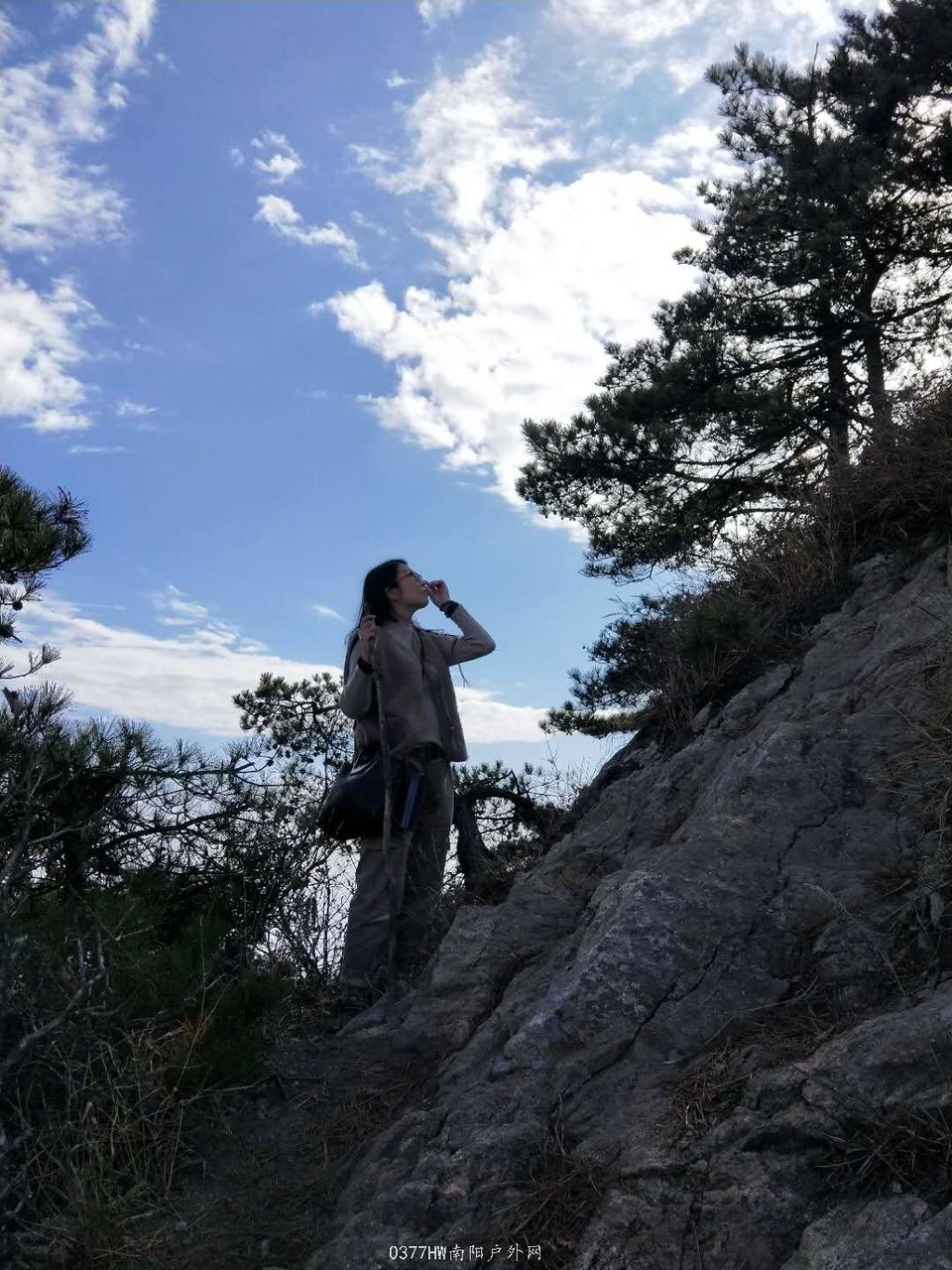 MUSDl-l0r75Szt6gb17sofl3q6vx6om9u6f3uw_Sy4SL8FjHezsFbpg3VrfocGvX