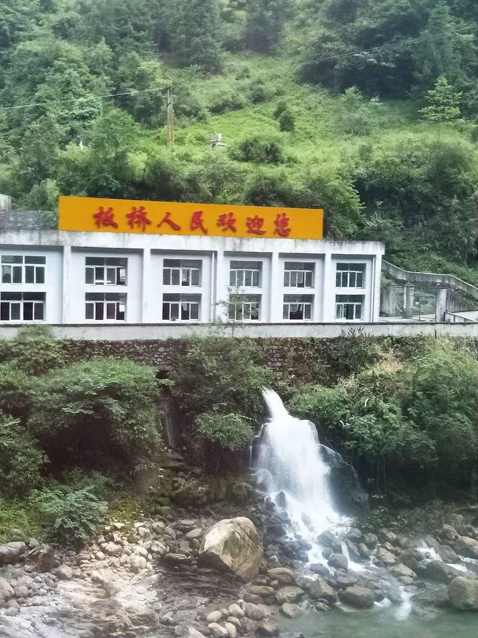 -yBhbbr76Cdxp3D1zVQpPwUcNqTltxp4Cxfos0KHFNl1lA_Y3riAZyfW8YGOy4Gy