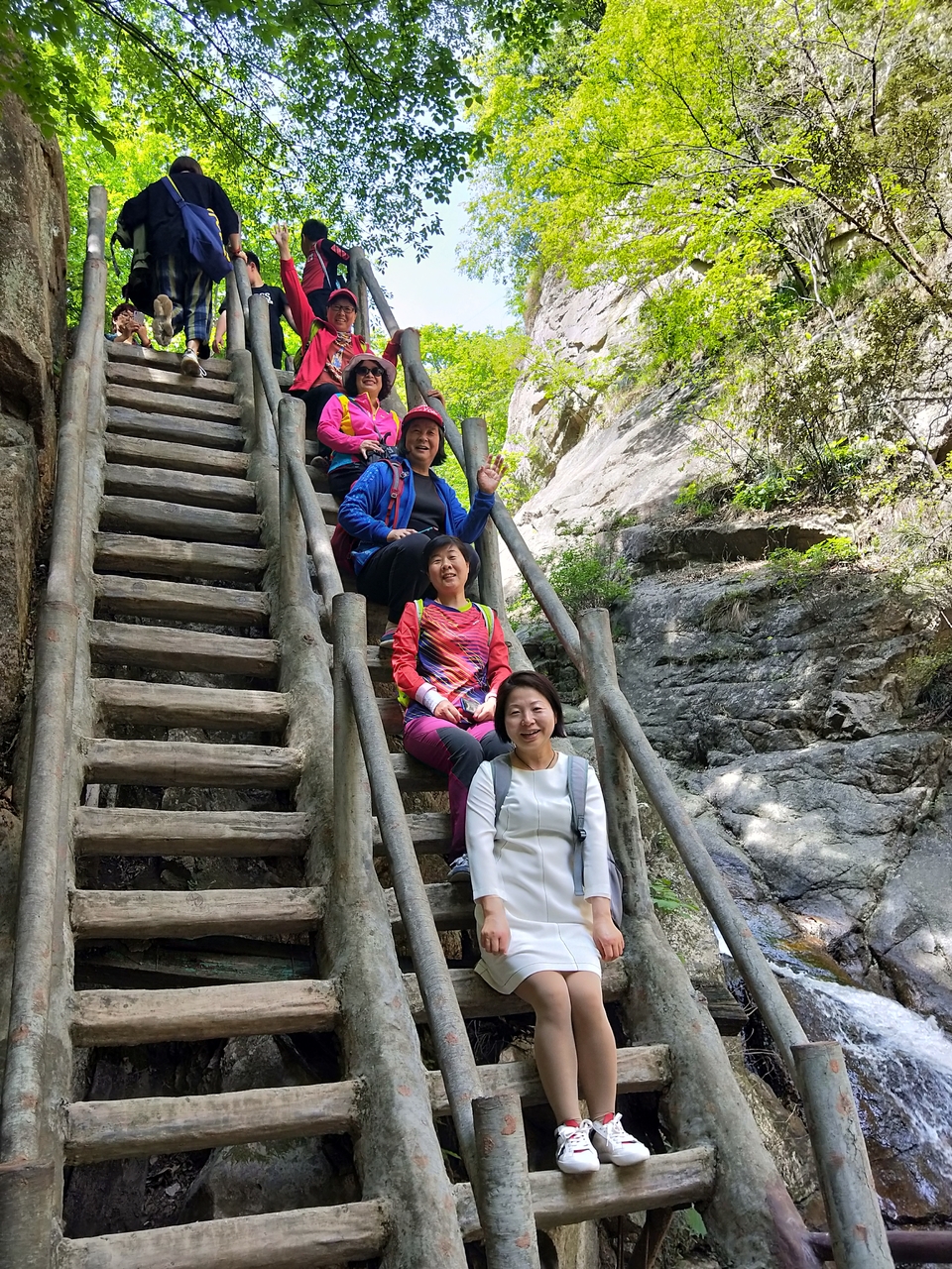 yfgSIGLyiDVgkRnr8WjeIehsv8xXTxBaToeL3WNWKfUlw8FGLLaq3dapG0g48vM-