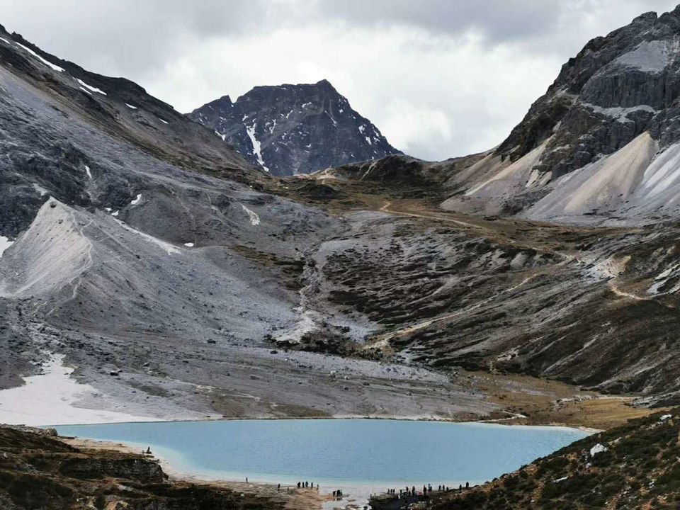 3Q9LhYoaEKi_SYA0F7qhnyQF89-eAY8v85_6yT7WcRx0lvbqWGKOg_Vdd33hiWxF