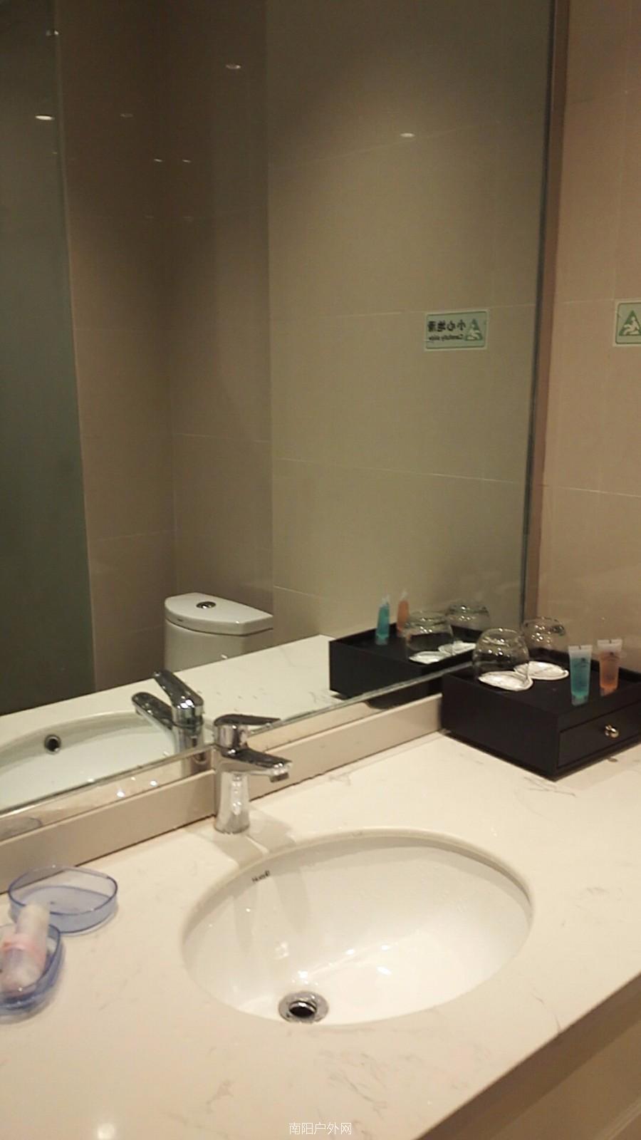 wx_camera_1521887274576