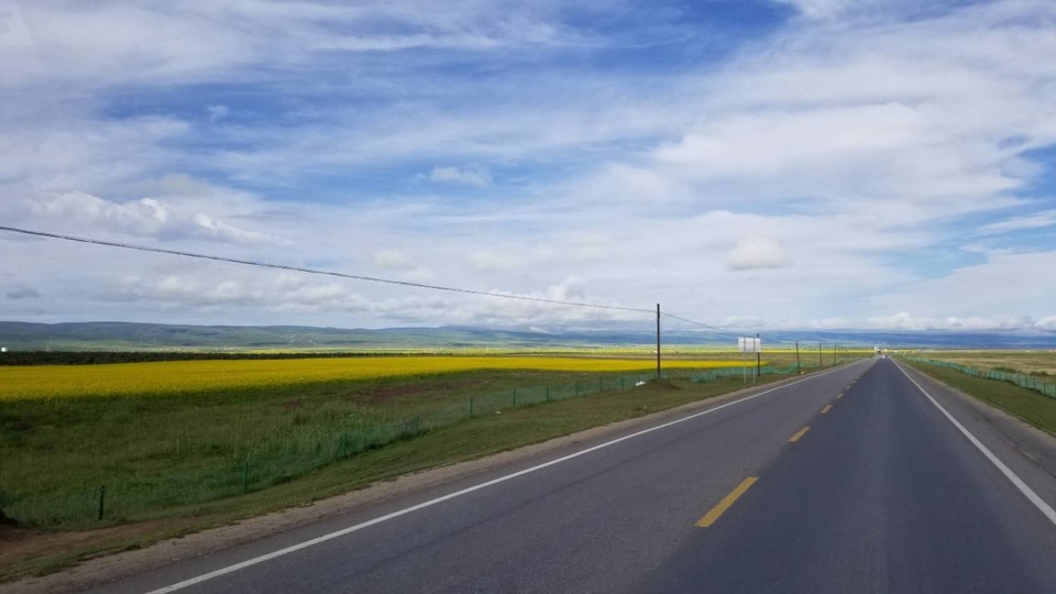 9Ym765KsIi0Ap_Q-CmASqVUyaLxXc206wS-8INqFg22nARALQC951-cBIR4mXCX1