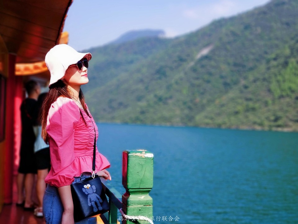 uri_mh1598750933421_mr1598750942049