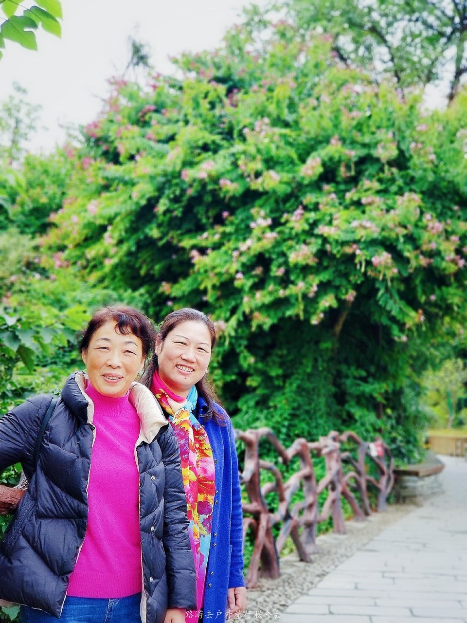 uri_mh1603854104275_mr1603854109546