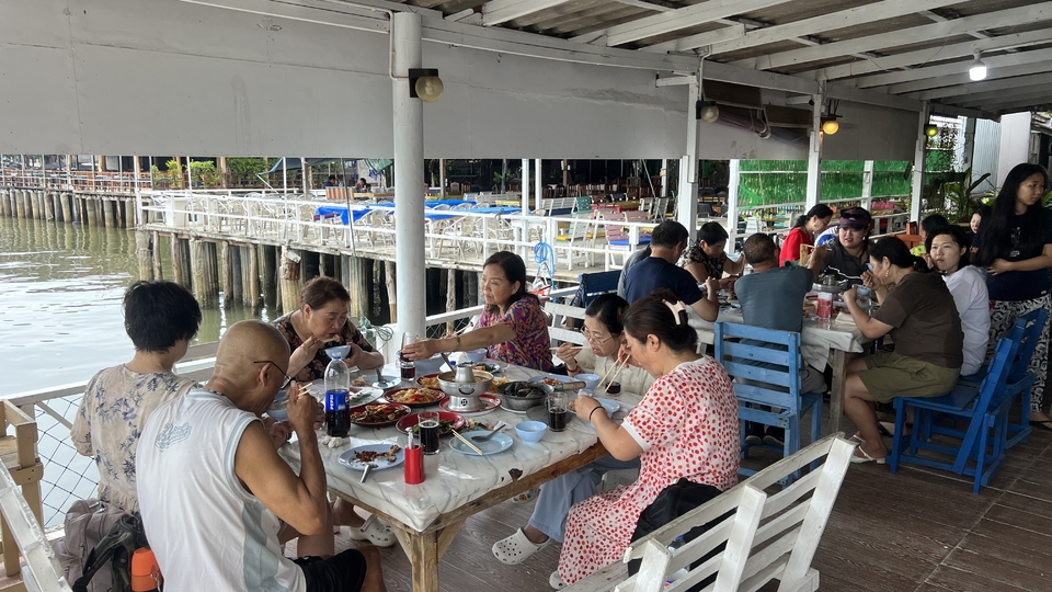 芭提雅街头，街景 (5)