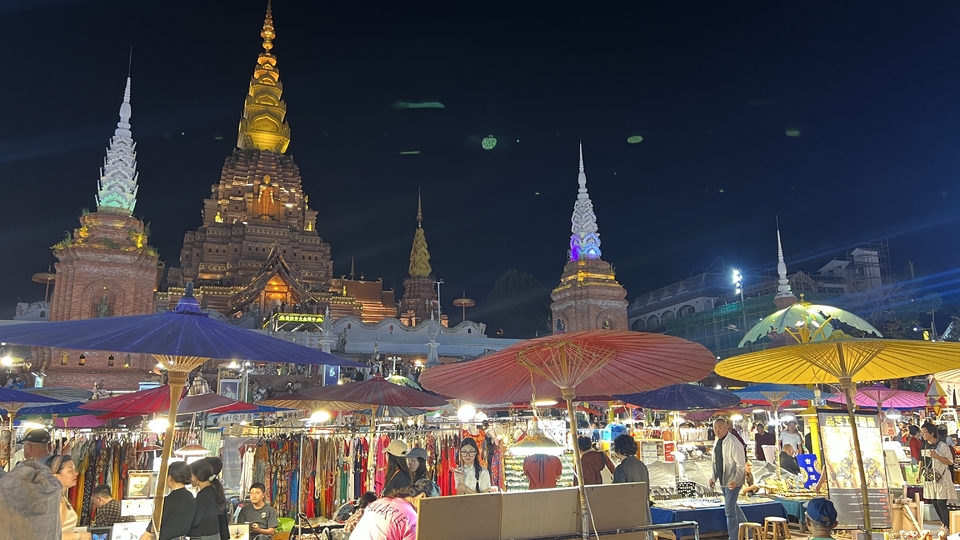 西双版纳星光夜市 (11)