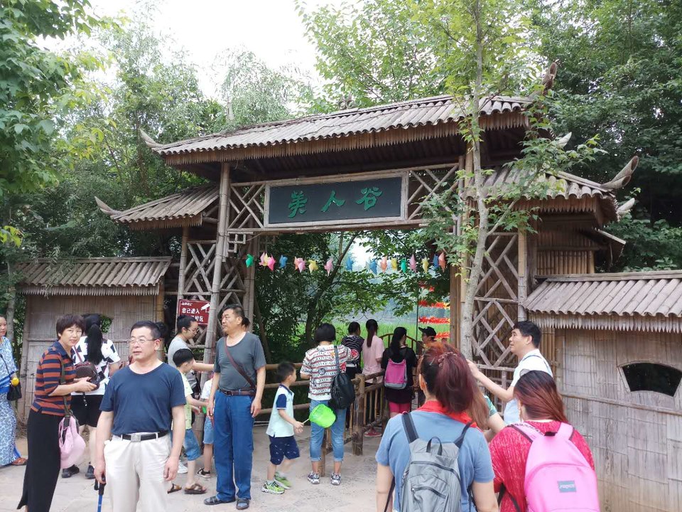 7P6ZOZYzaEyQ2oyclS_Y9qvSpCmKzGvr2oVePDMBuRQOzBcvm9zILrfGa5aVlUch