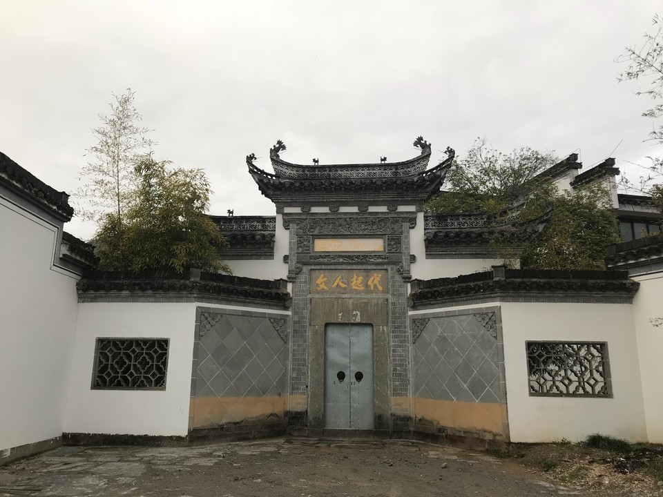 CDBB5298-71C7-4592-ACAC-EF9221083A91