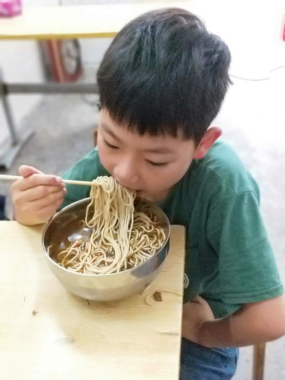 -7f2j2ncgR_Sxt9-WPeSNBncwJHTGrcqTVuIfXD8tAUp04eVAcNzb_MqxbnirLu8